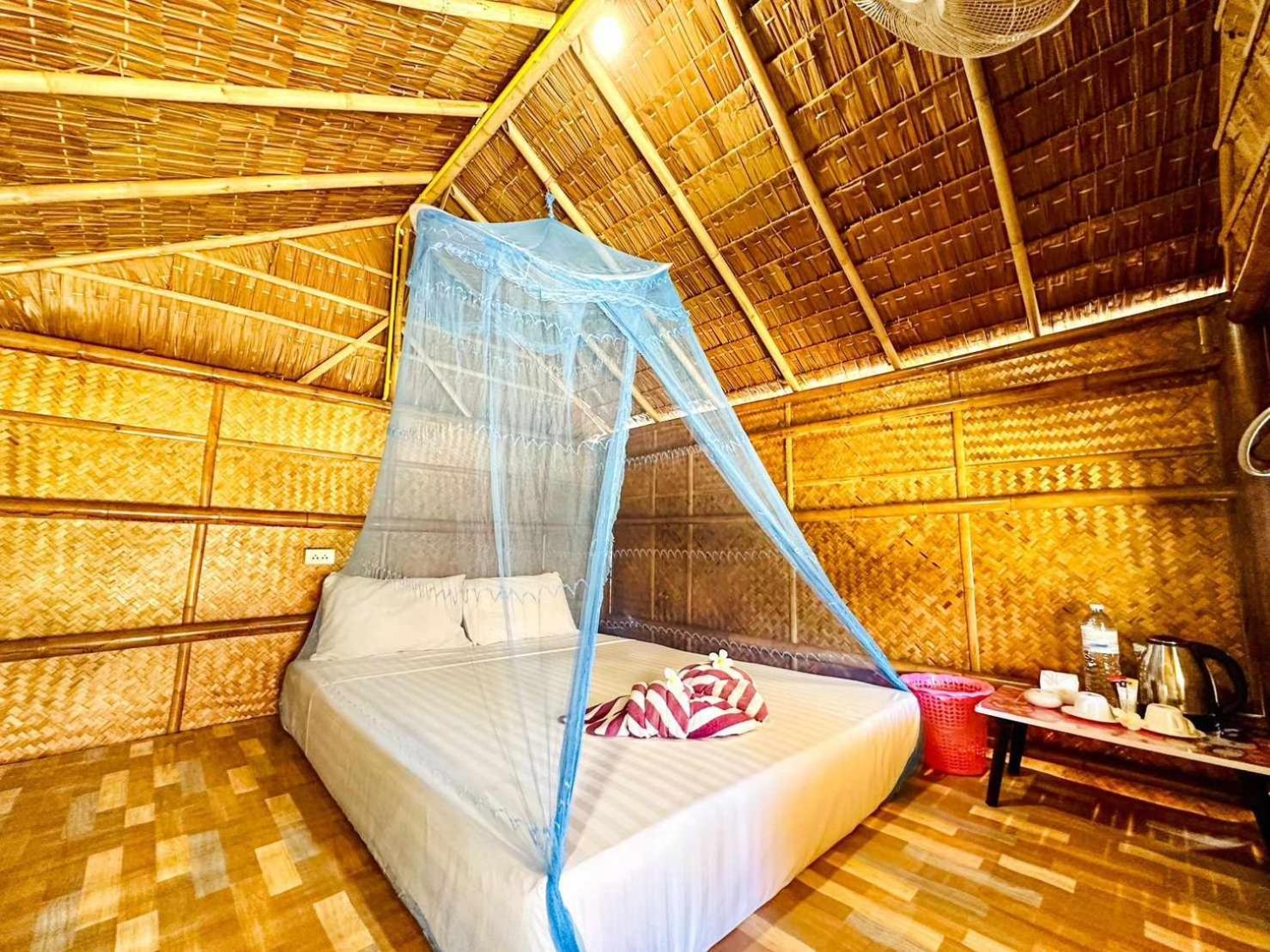 Check In Lanta Hotel Ko Lanta Exterior foto