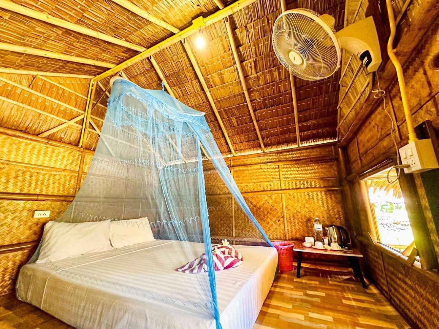 Check In Lanta Hotel Ko Lanta Exterior foto